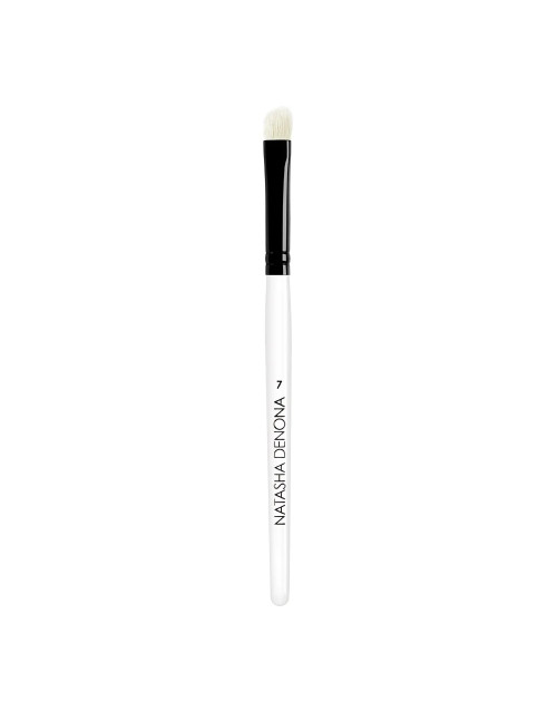 No 7 Eye Shadow Angled Brush